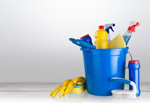 Local curtain care for residential and commercial spaces in SE3